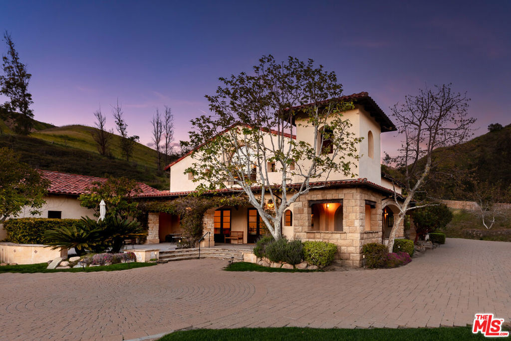 6914 Solano Verde Drive