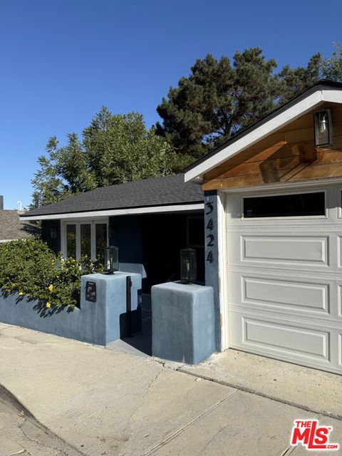 3424 Oak Glen Drive Los Angeles CA 90068