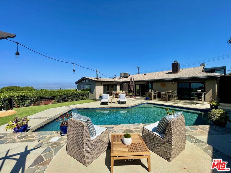 3711 Beverly Ridge Drive