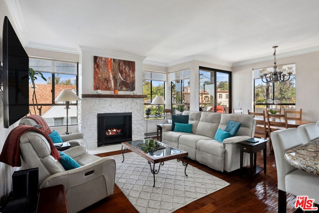12115 San Vicente Boulevard 311