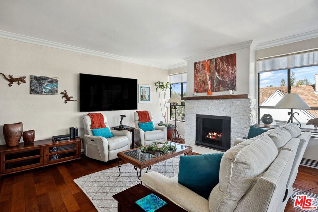 12115 San Vicente Boulevard 311