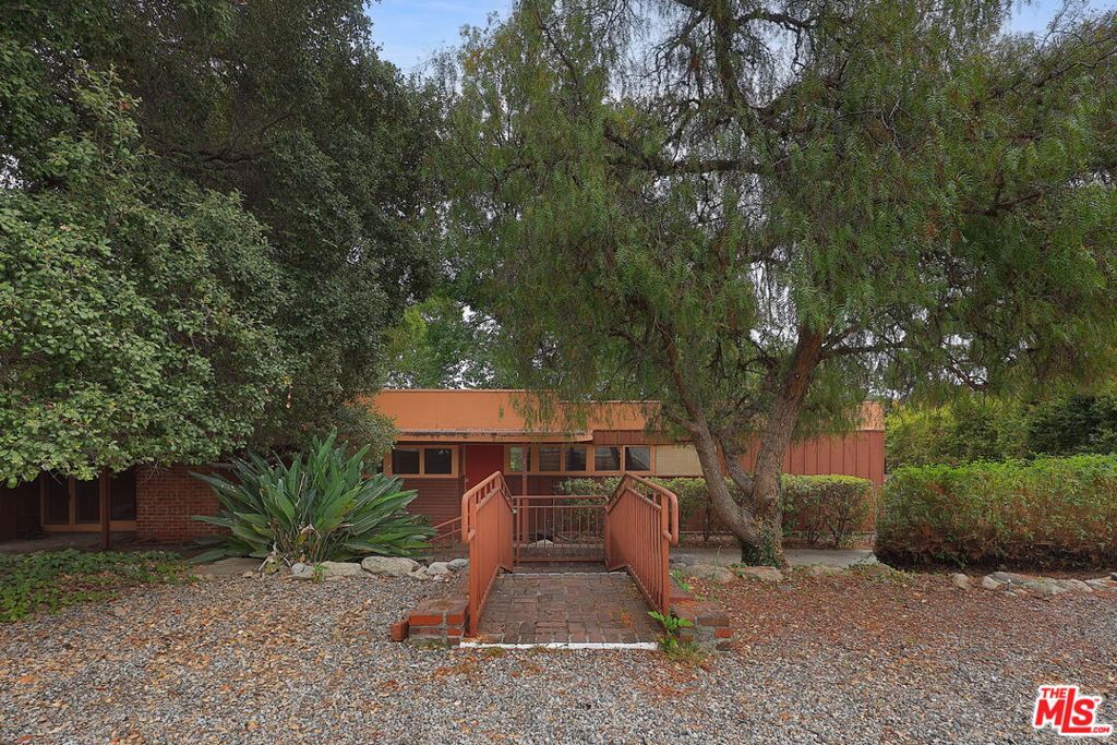 2342 Panorama Drive