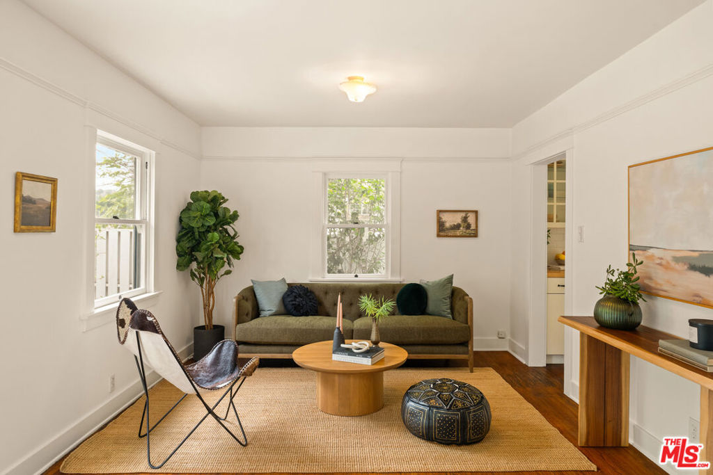 6039 Piedmont Avenue