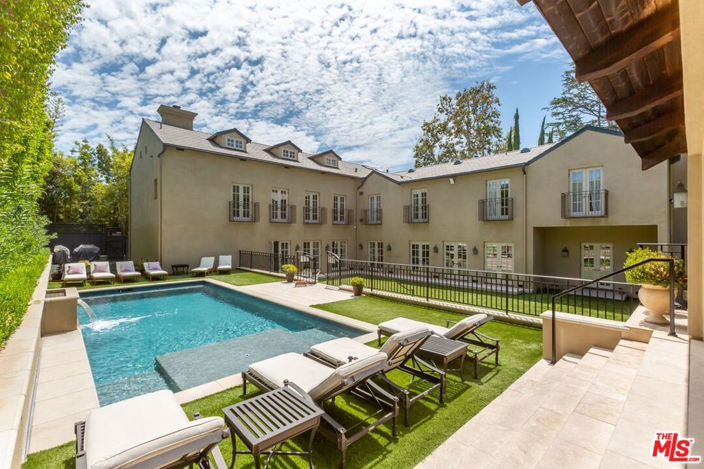 Properties 1 400 S Hudson Avenue