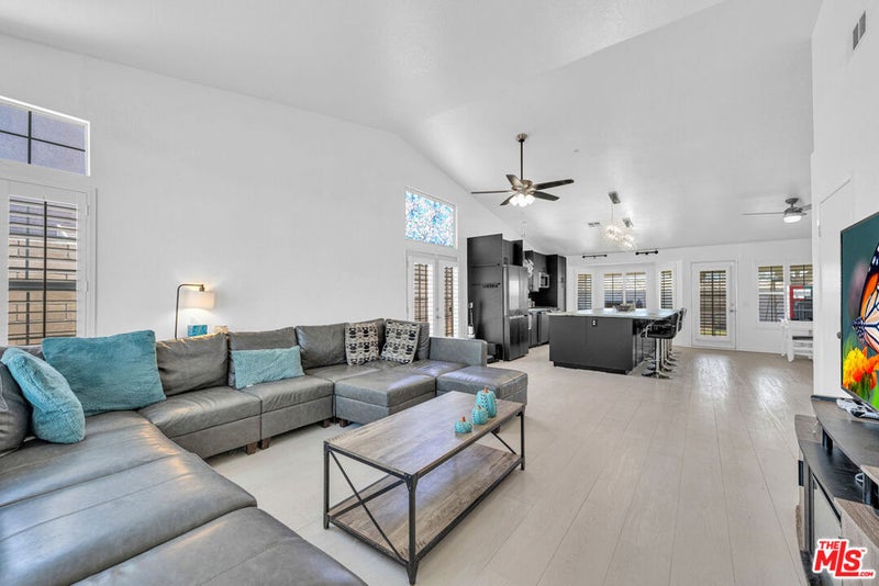 7581 Stoney Creek Drive