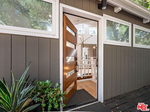 20922 Keller Road Topanga CA 90290