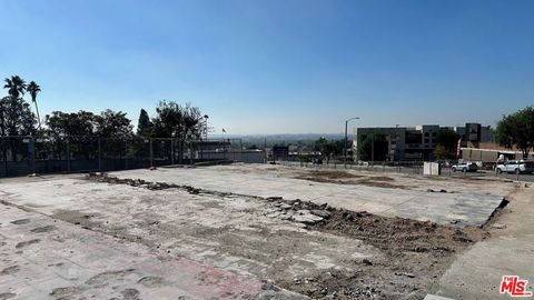 912 E Altadena Drive Altadena CA 91001