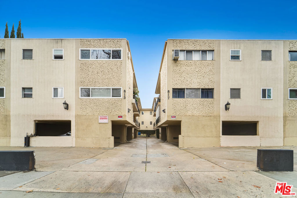 813 Westbourne Drive