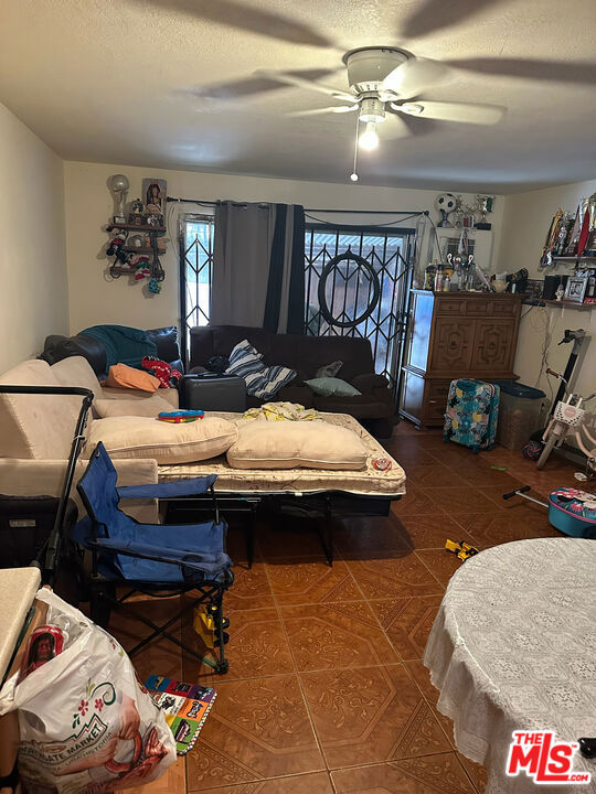 Properties 2 1000 E Bishop Street K2