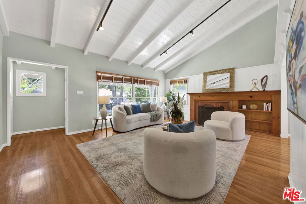 4519 Camellia Avenue