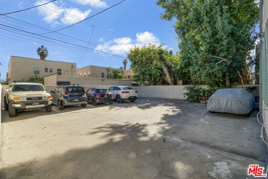 346 N Spaulding Avenue