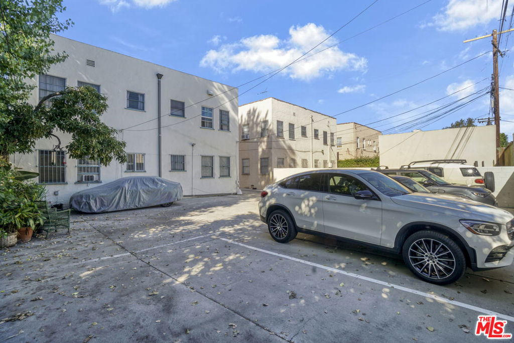 346 N Spaulding Avenue