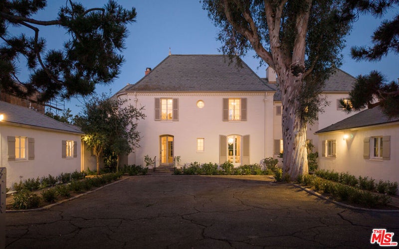 528 Chautauqua Boulevard