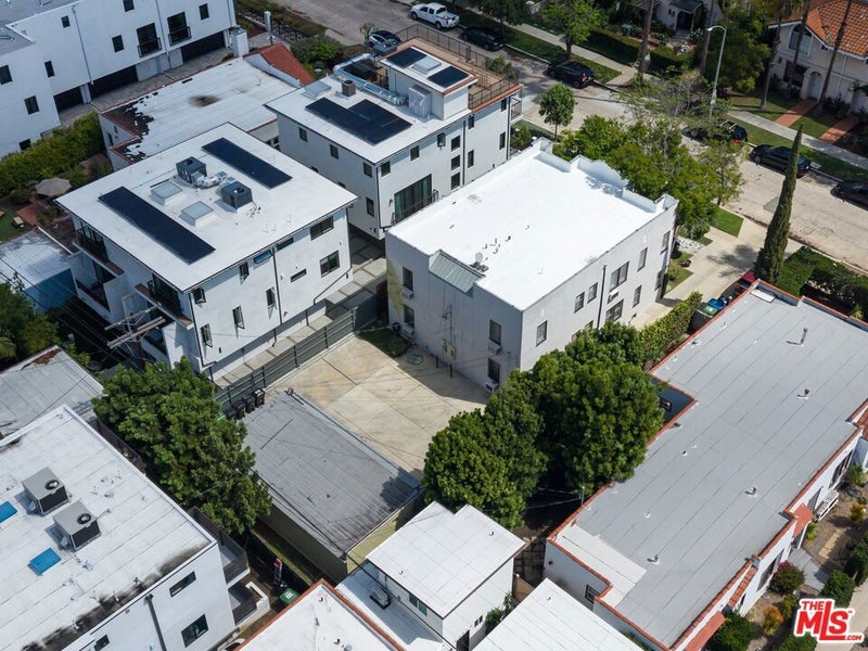 807 N June Street