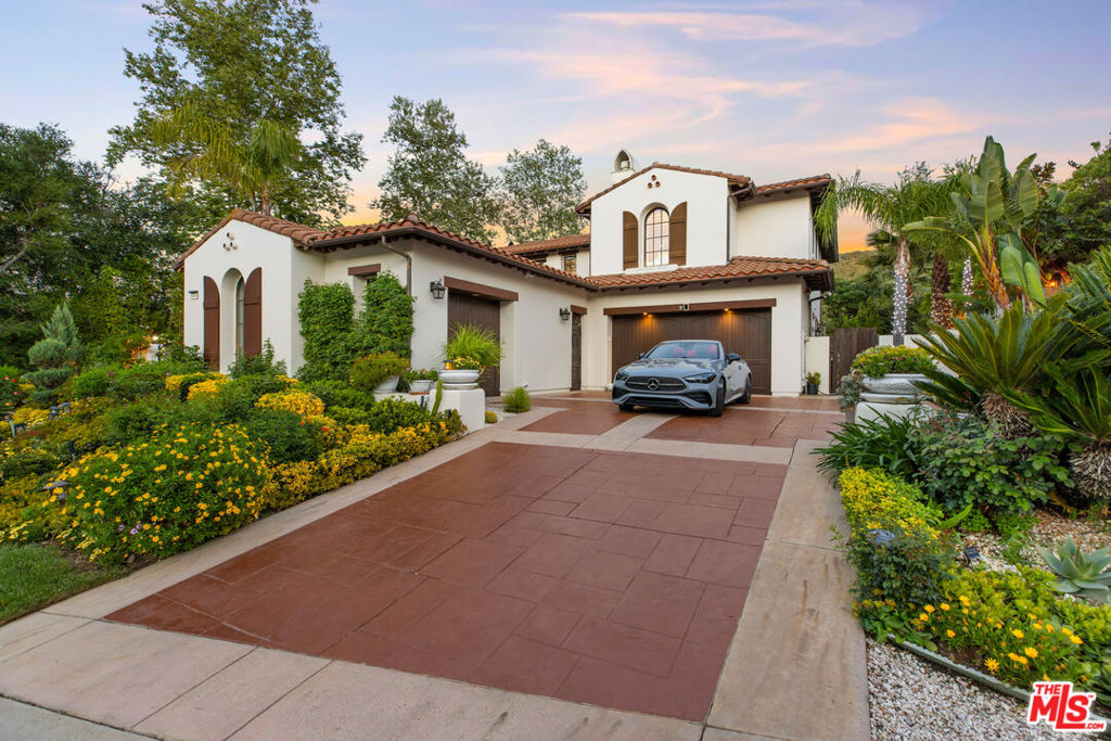 4030 Prado De La Mariposa