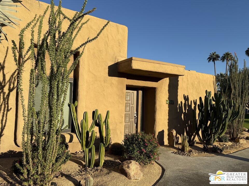 4731 N Winners Circle F