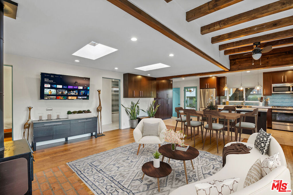 563 Canon View Trail