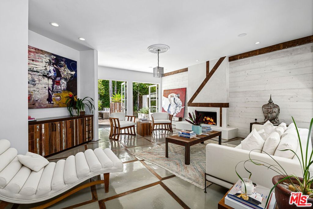 8249 Marmont Lane