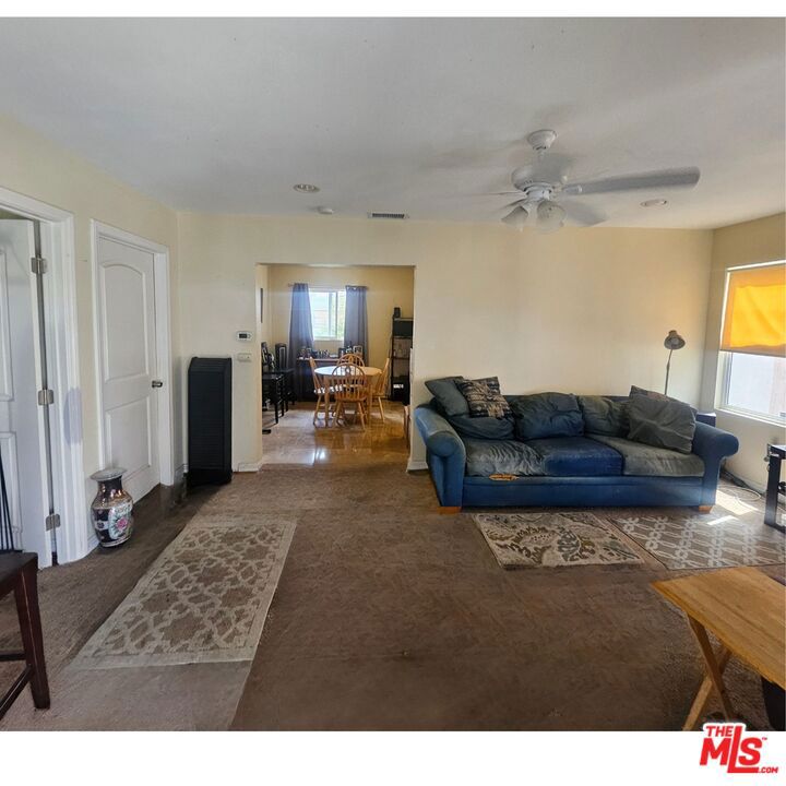 1738 W 66th Street