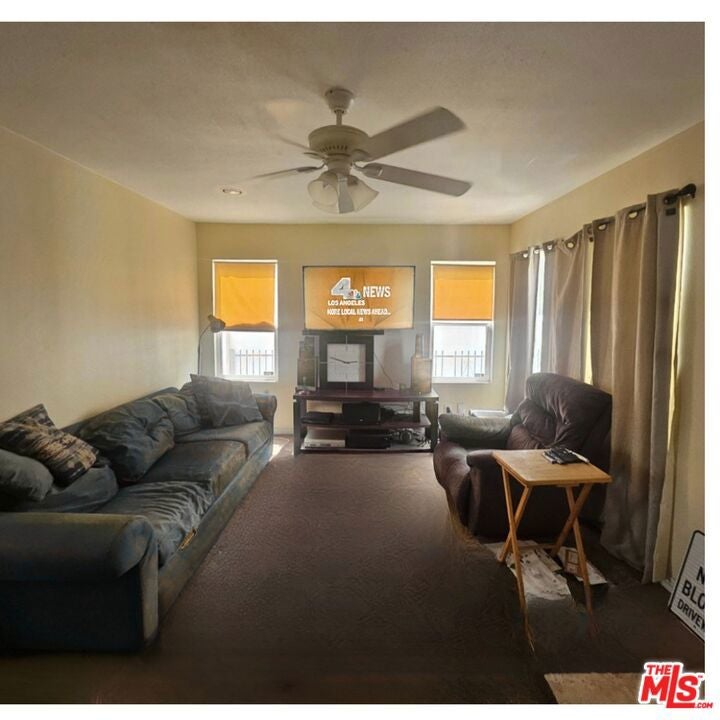 1738 W 66th Street