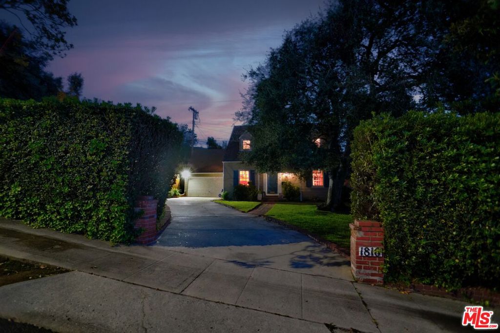 1816 Rosita Drive