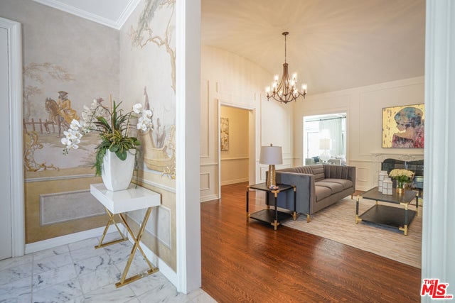 517 N Rodeo Drive