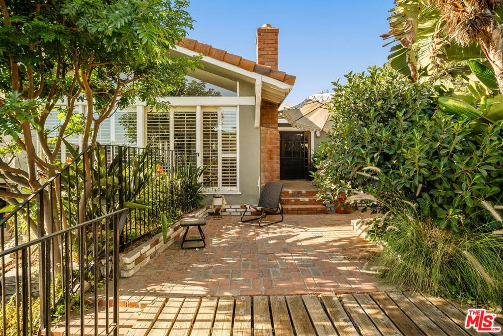 4748 Round Top Drive