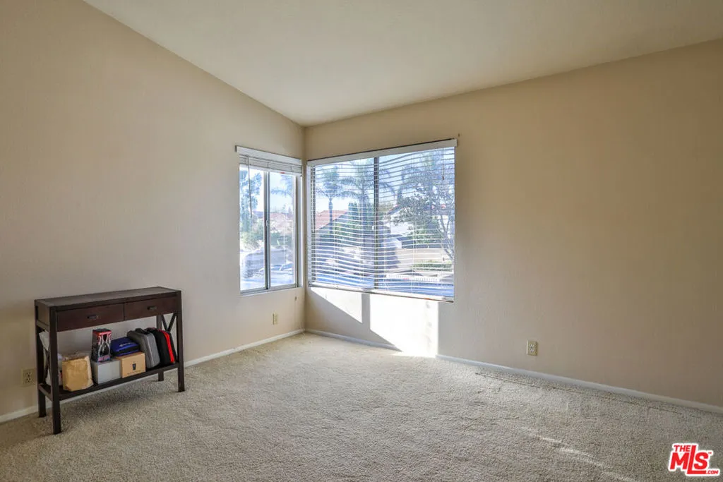 Ontario, California 91762, United States, 2 Bedrooms Bedrooms, ,3 BathroomsBathrooms,Residential,Active,234726