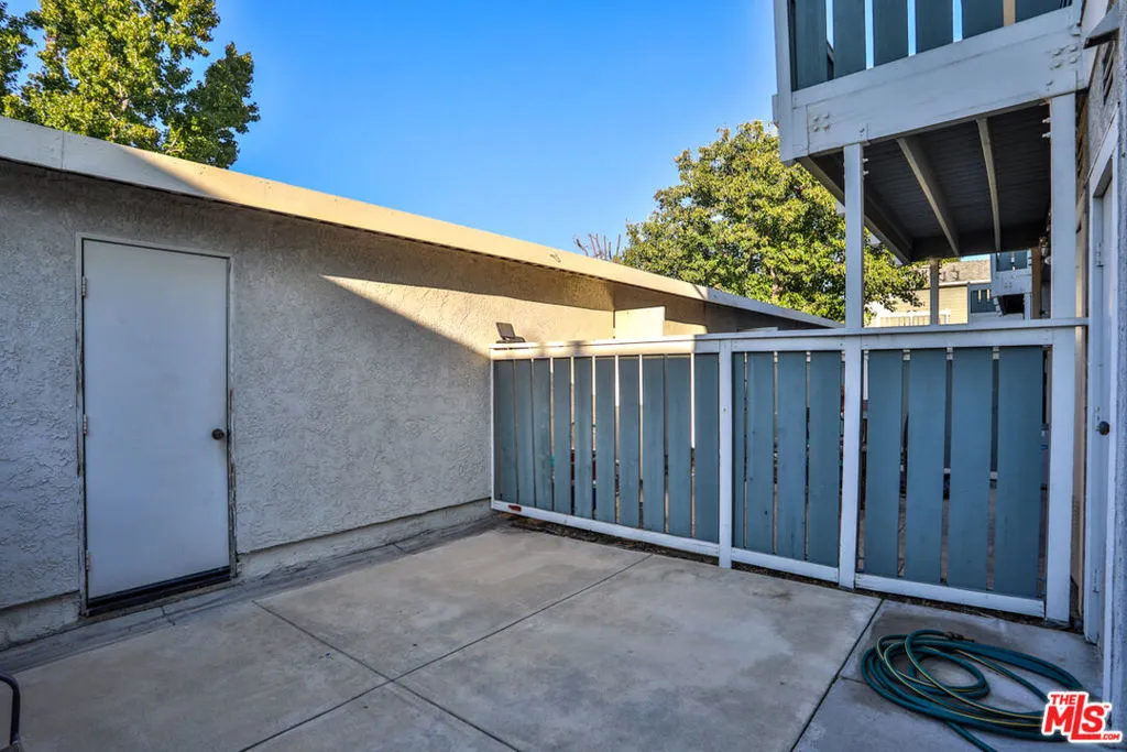 Ontario, California 91762, United States, 2 Bedrooms Bedrooms, ,3 BathroomsBathrooms,Residential,Active,234726