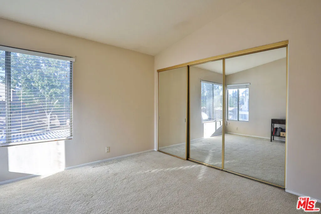 Ontario, California 91762, United States, 2 Bedrooms Bedrooms, ,3 BathroomsBathrooms,Residential,Active,234726