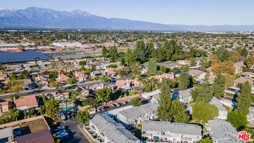 Ontario, California 91762, United States, 2 Bedrooms Bedrooms, ,3 BathroomsBathrooms,Residential,Active,234726