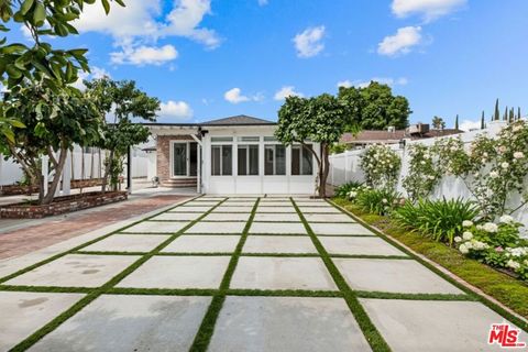 5822 Lindley Avenue Encino CA 91316