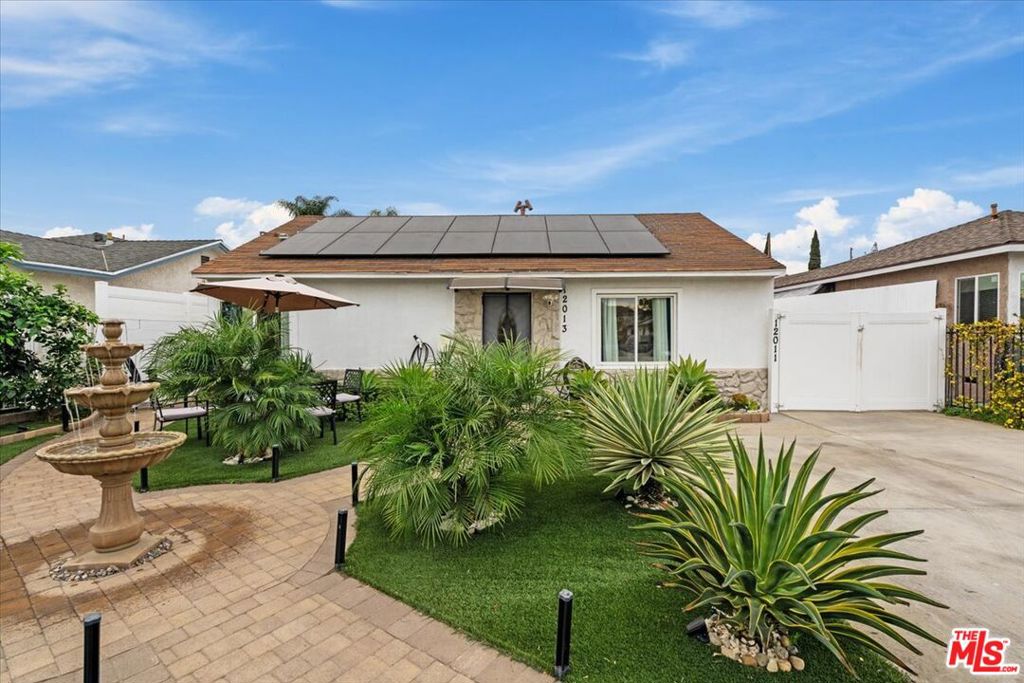 12013 Neenach Street