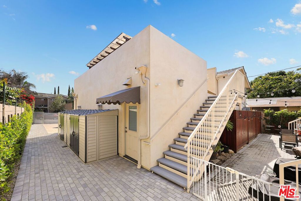 4129 Chevy Chase Drive