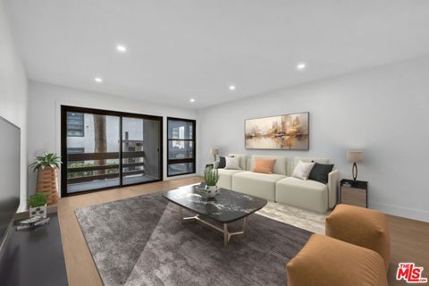 7740 Redlands Street M1077 Playa Del Rey CA 90293