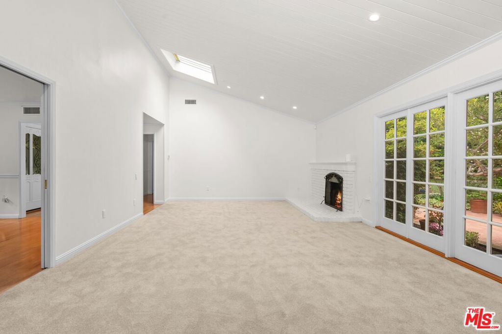 30604 Sicomoro Drive