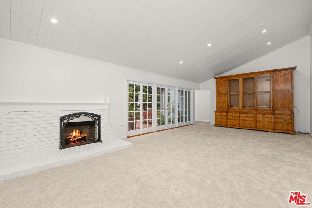 30604 Sicomoro Drive