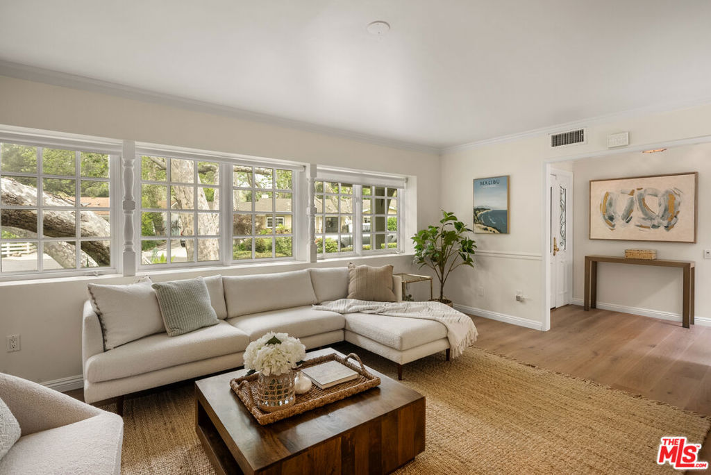 30604 Sicomoro Drive