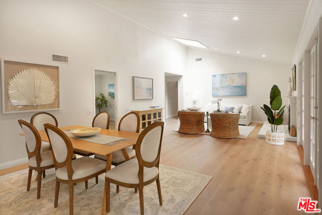 30604 Sicomoro Drive