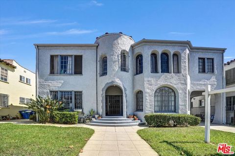 1358 S Cloverdale Avenue Los Angeles CA 90019