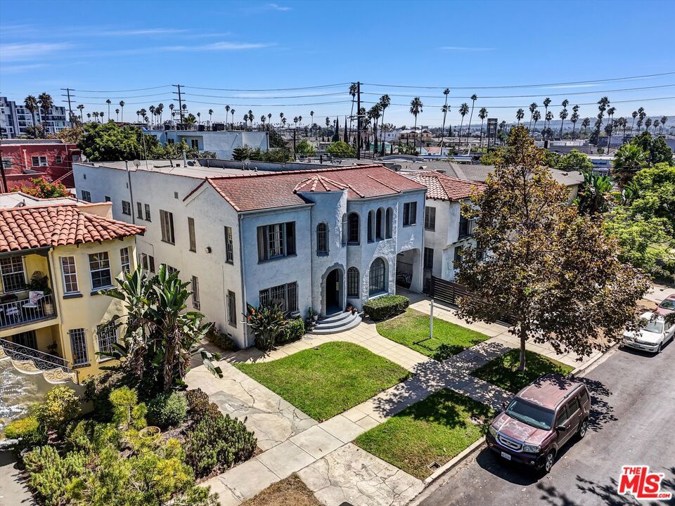 1358 S Cloverdale Avenue