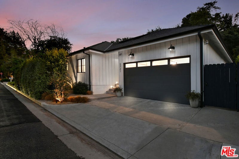 3721 Woodcliff Road