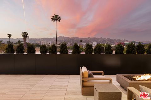 8899 Beverly Boulevard 4A Los Angeles CA 90048