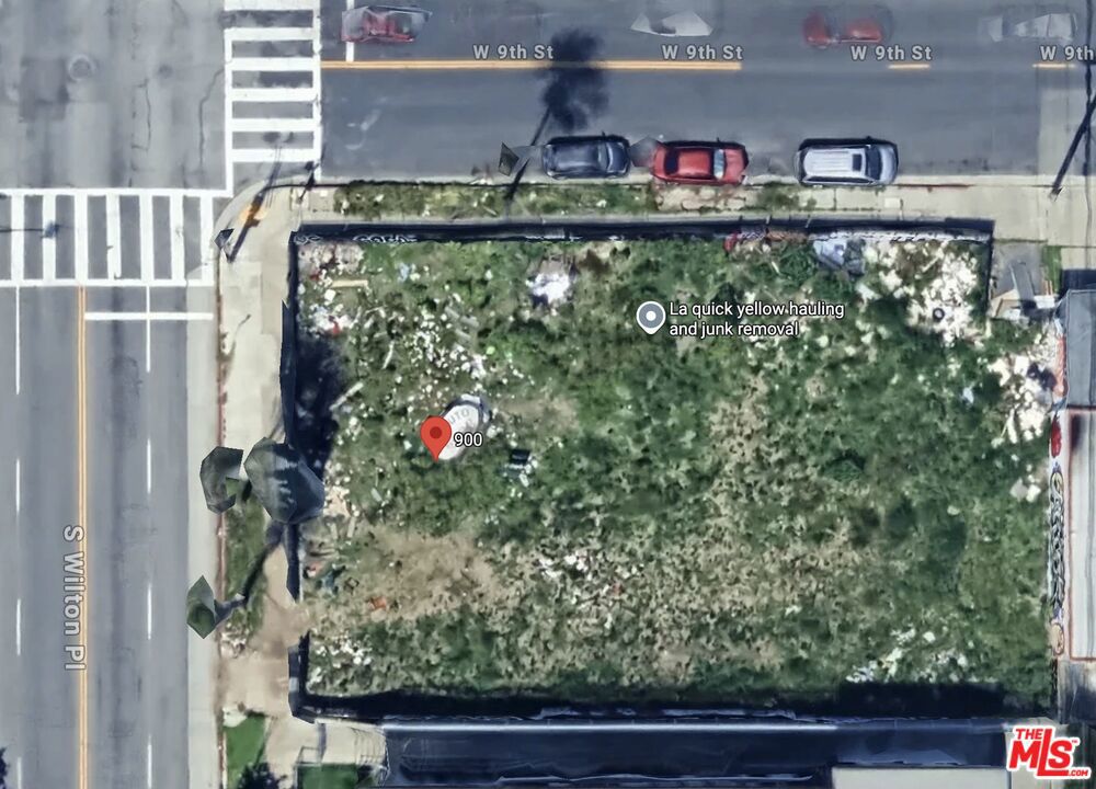 900 S Wilton Place