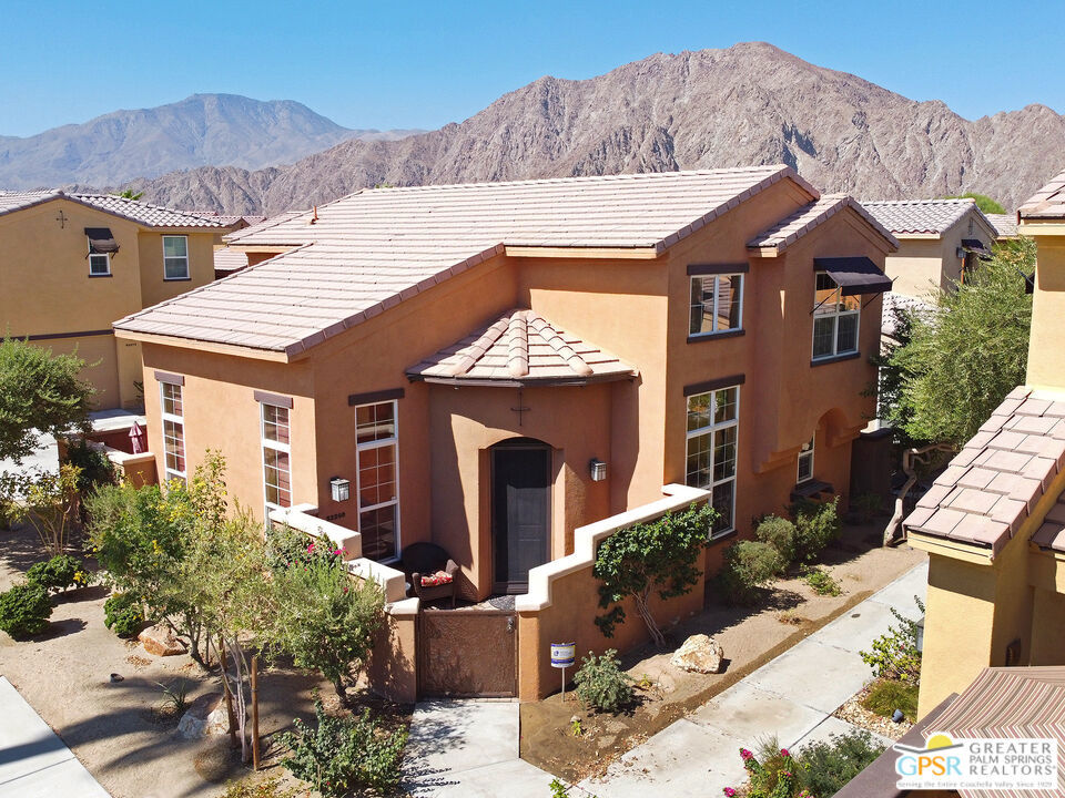 52260 Desert Spoon Court