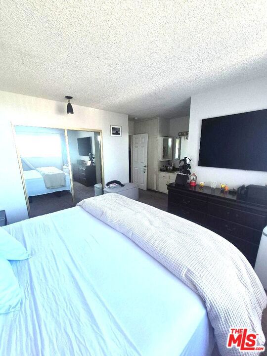 2501 W Redondo Beach Boulevard 324