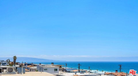 Photo of 308 Gull Street, Manhattan Beach, CA 90266 (MLS # 26984833)