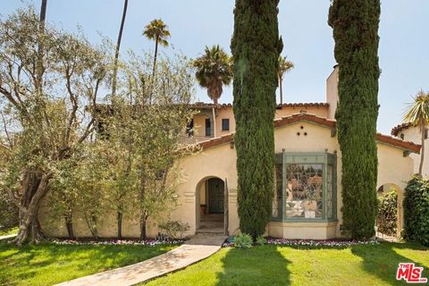 6300 Lindenhurst Avenue Los Angeles CA 90048