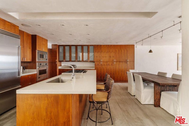 25124 Malibu Road