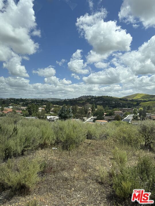 1000 E Thousand Oaks Boulevard